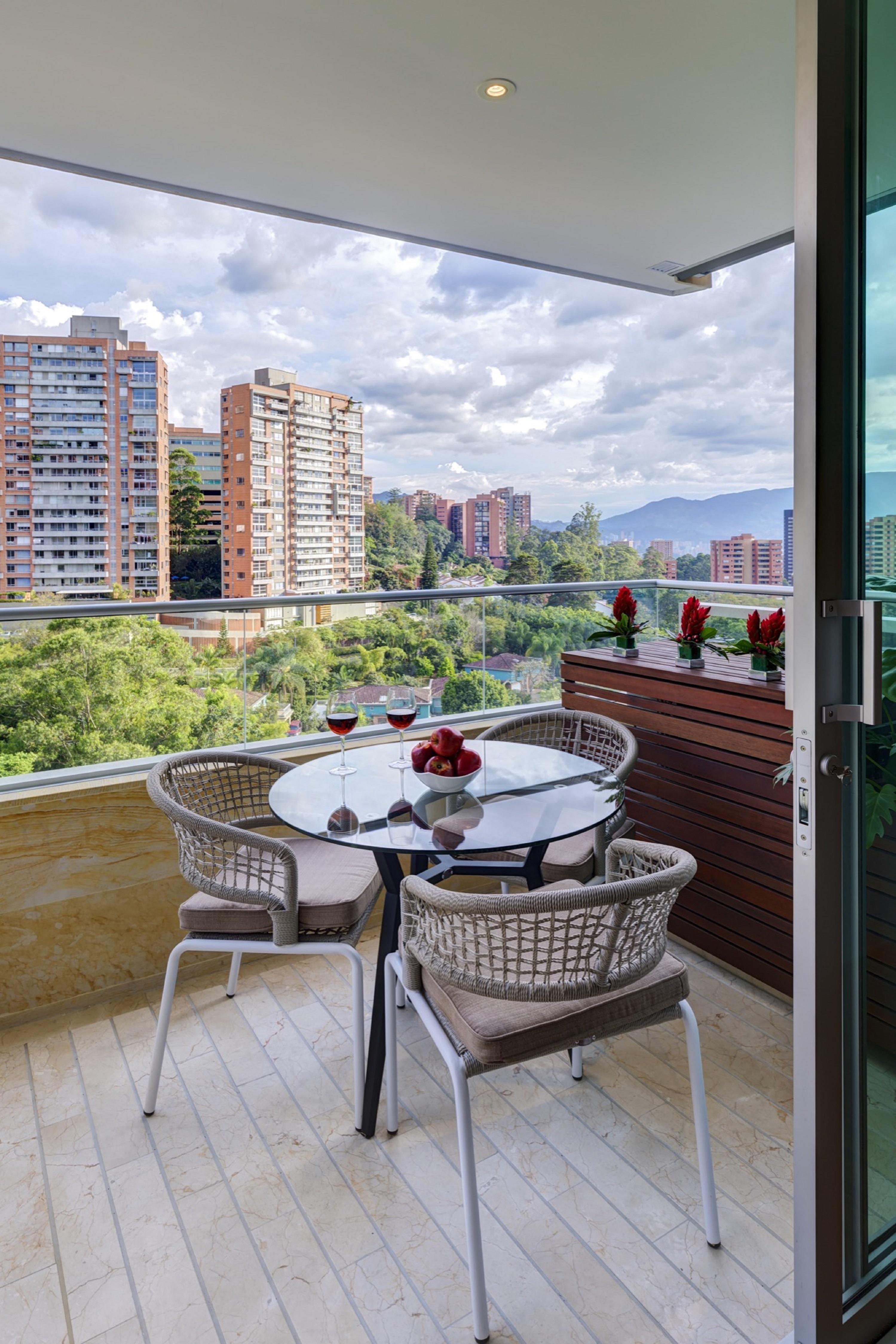 Estelar La Torre Suites Medellín Esterno foto