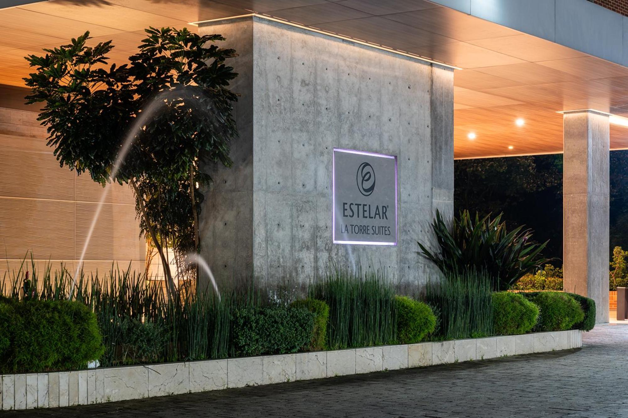 Estelar La Torre Suites Medellín Esterno foto