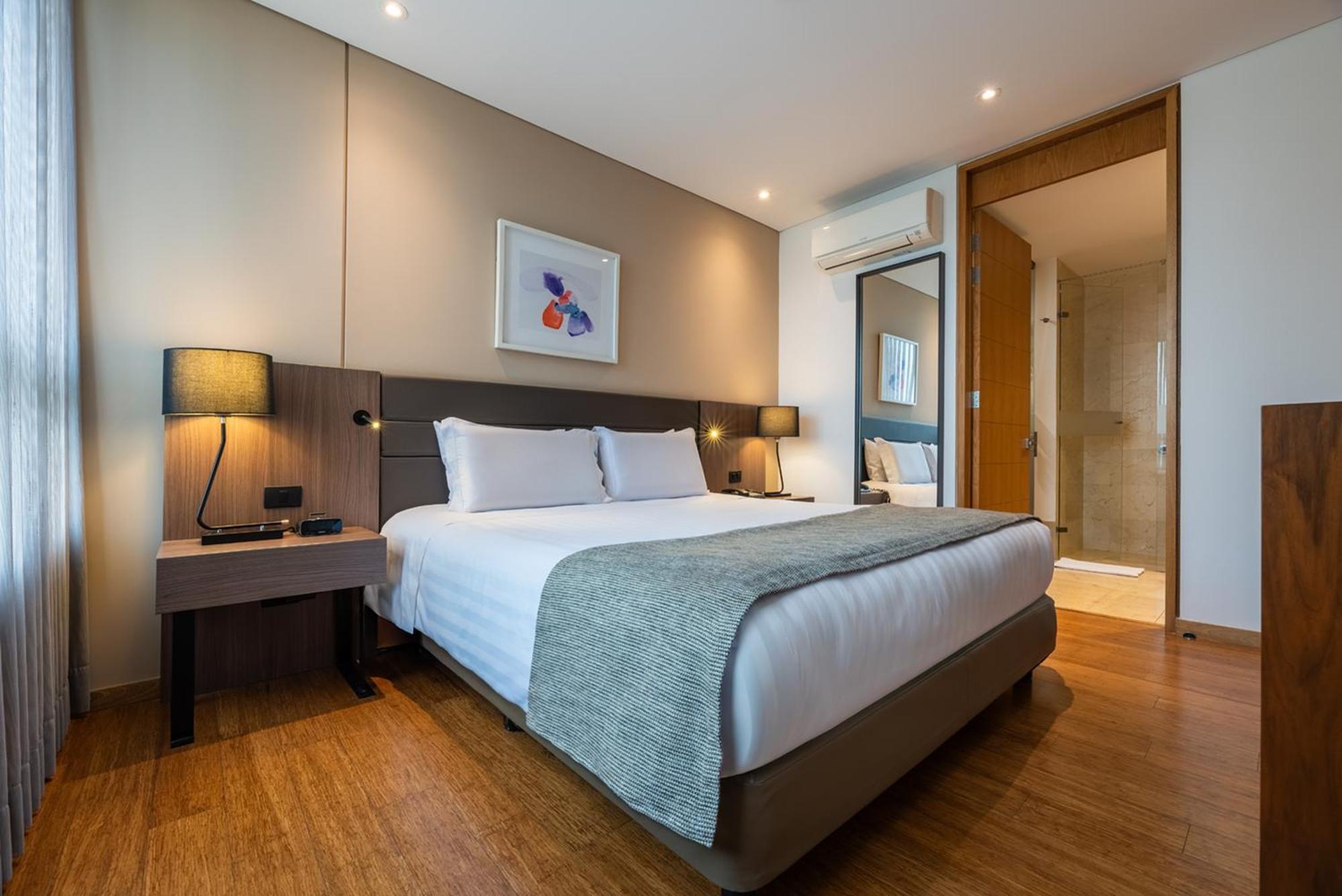 Estelar La Torre Suites Medellín Esterno foto