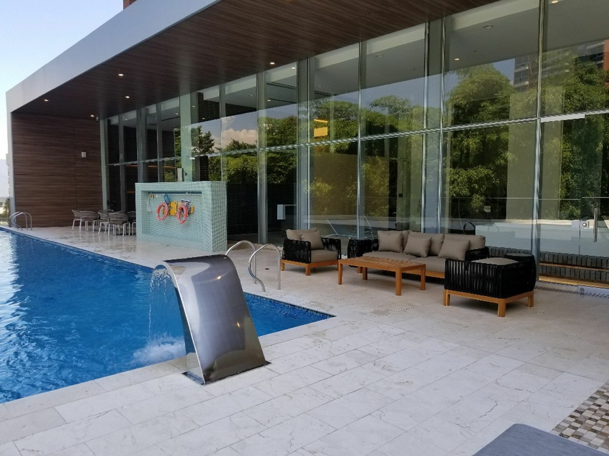 Estelar La Torre Suites Medellín Esterno foto